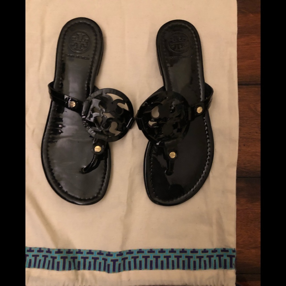 Tory Burch Black Miller Size 7